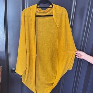 Love Mustard Open-Front Poncho